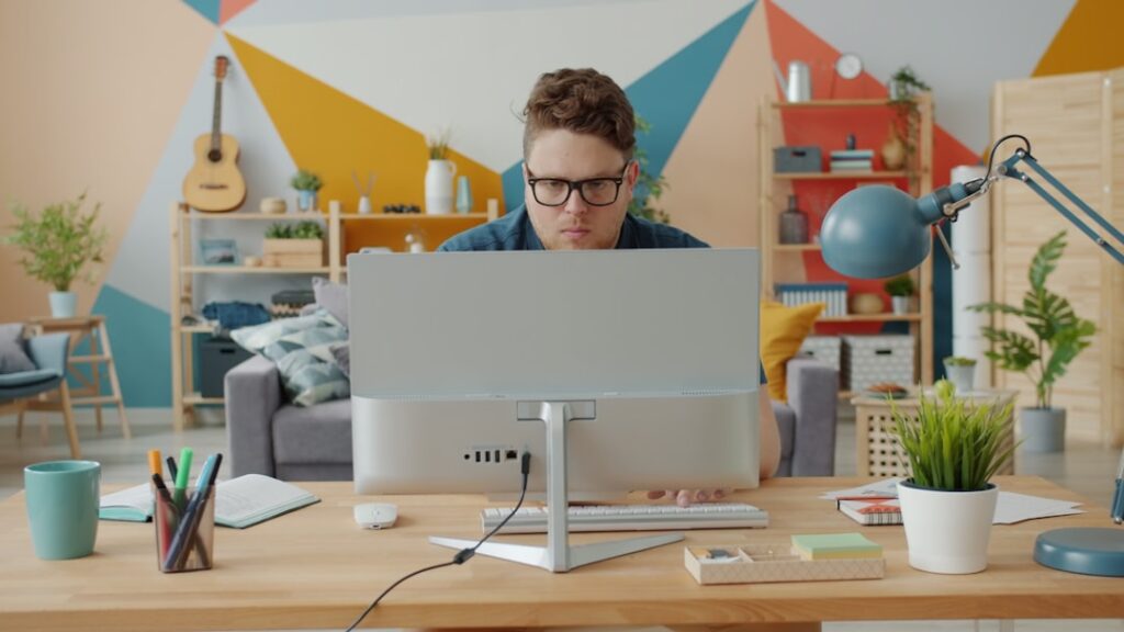 10 Easy Tips to Speed Up a Slow Computer